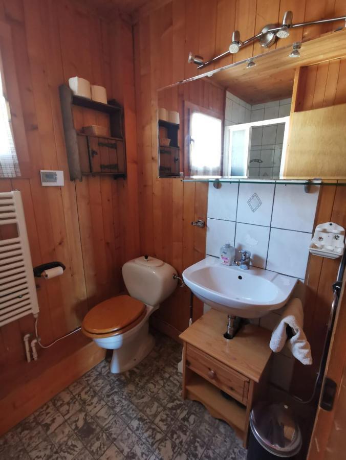 Chalet Traditionnel Avec Jacuzzi Exterieur Bex Extérieur photo
